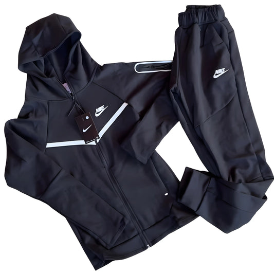 NIKE Black Motion
